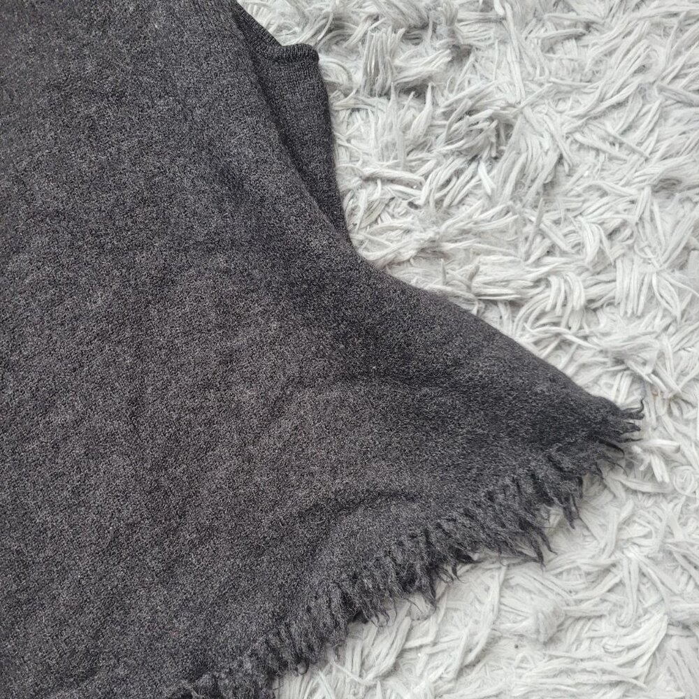 Wool Frayed Top - Picture 2 of 7
